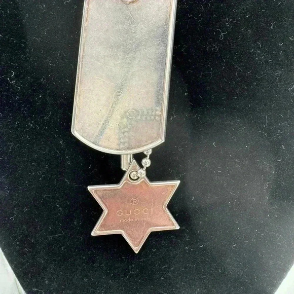 🔥FINAL BEST PRICE 🔥 Gucci Silver Dog Tag pendant with a Gucci Star Pendant - Picture 12 of 13